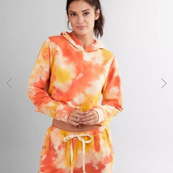 ✨🛍️Add a Women’s Mystery Box to any full priced purchase for $25 / 5 lb 🛍️✨ - Picture 5 of 16